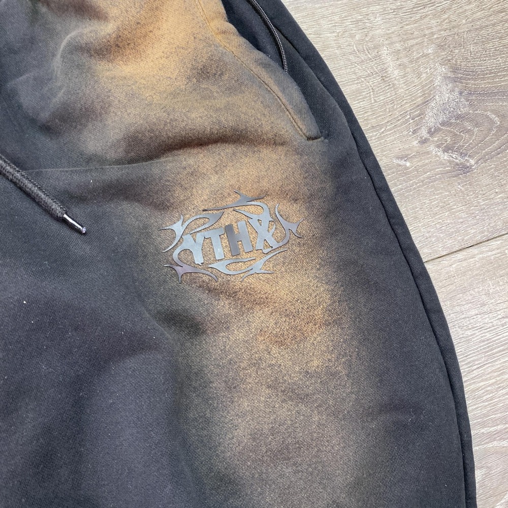 Elevation Church YTHX Sweat Shorts Men's XL Wide Leg Fleece Black Y2K streetwear - Picture 2 of 10